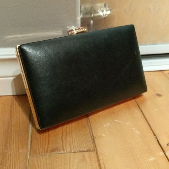 Flower Pearl Rhinestone Evening Clutch - Picture 2 of 10